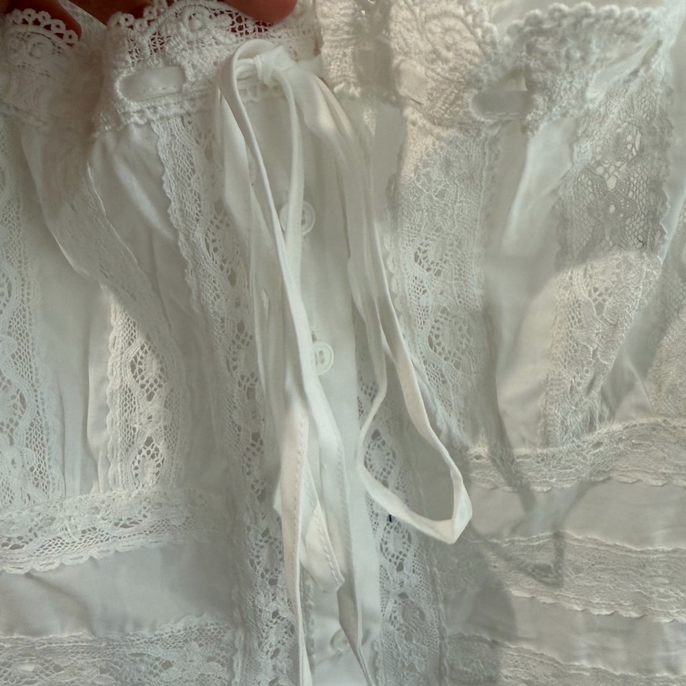 With Jean White Off-Shoulder Lace Mini Dress XS - Picture 10 of 11